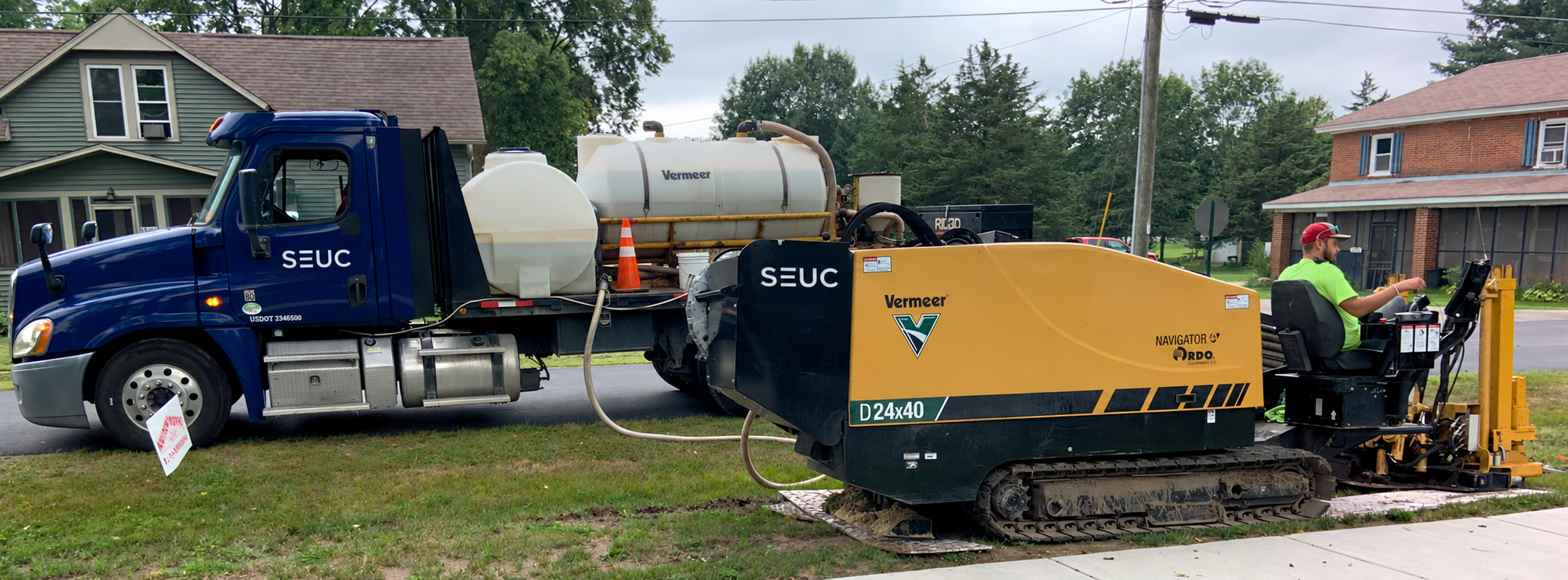 Wide view of a directional boring machine